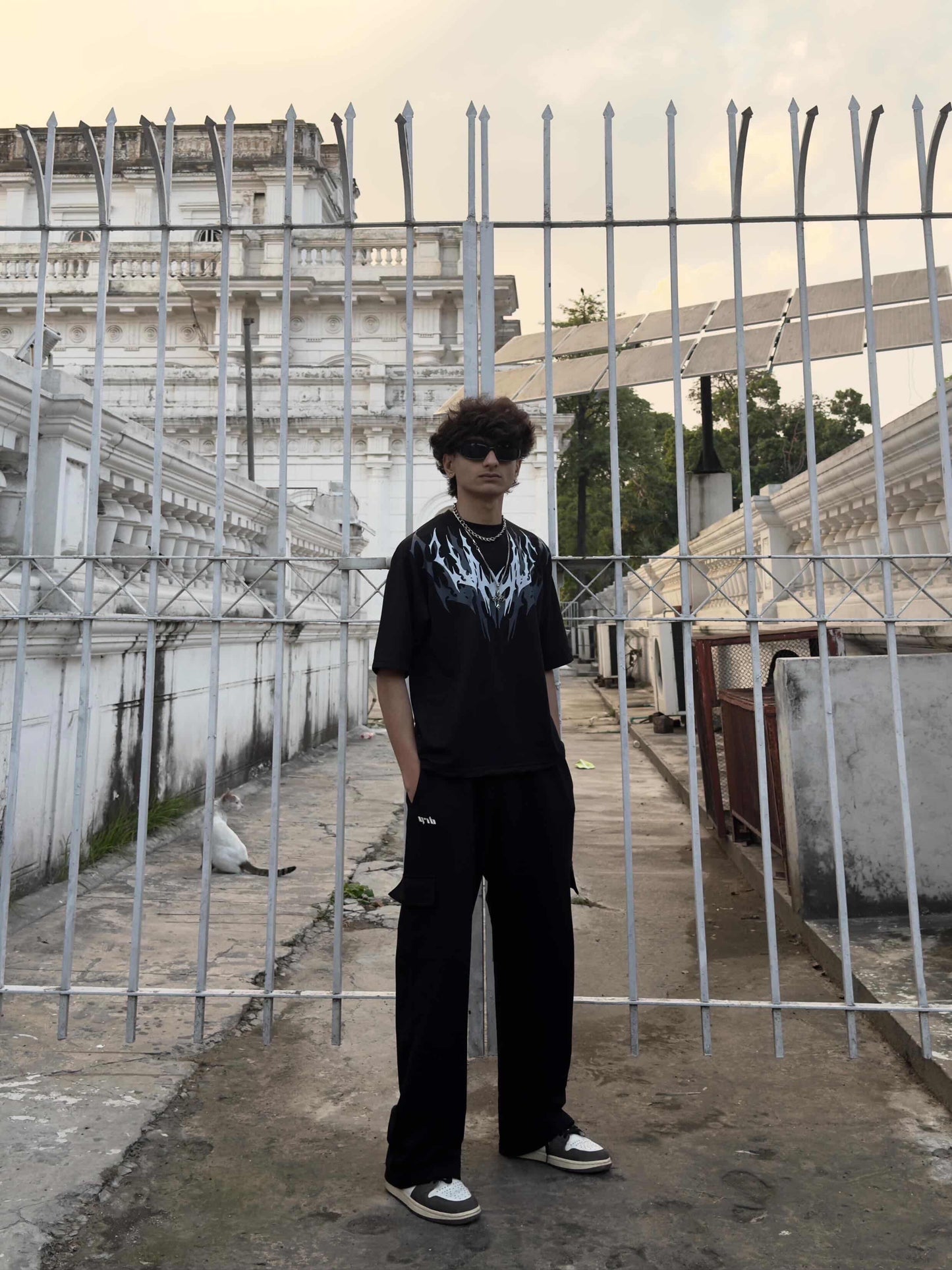 "ABYSS MARK" OVERSIZED TEE